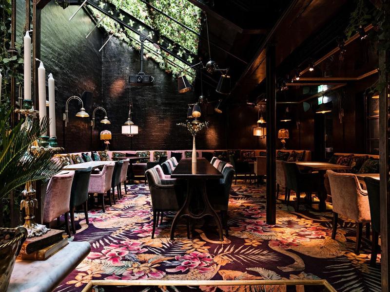 MJ'S Hotel image