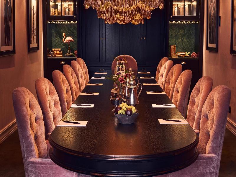 MJ'S Hotel image