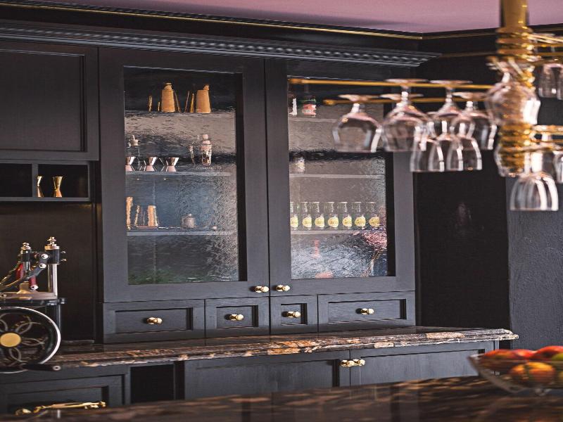 MJ'S Hotel image