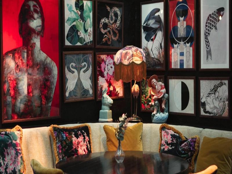 MJ'S Hotel image