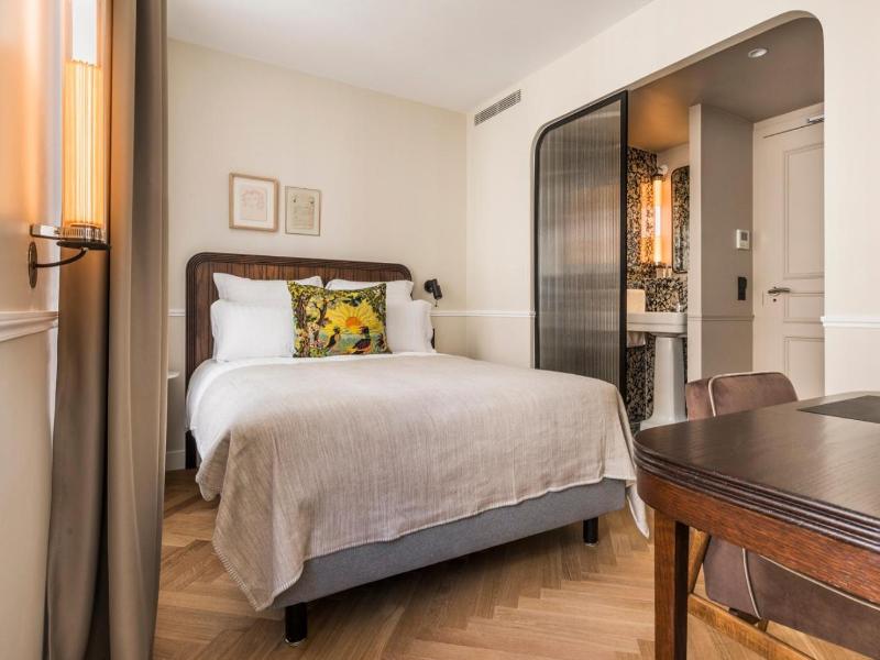 Chamar Hotel image
