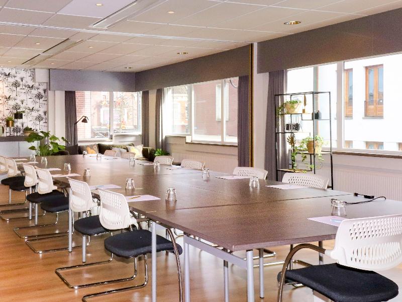 Mercure Hotel Tilburg Centrum image