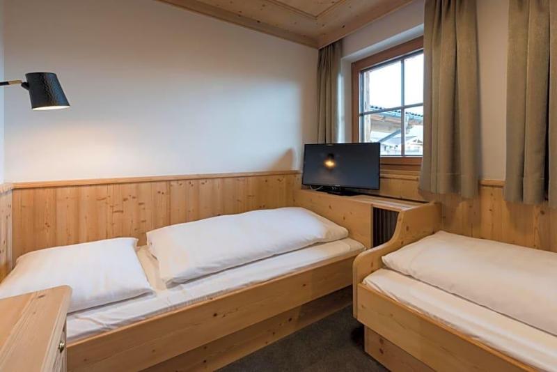 Hotel Berggasthof Winterbauer image