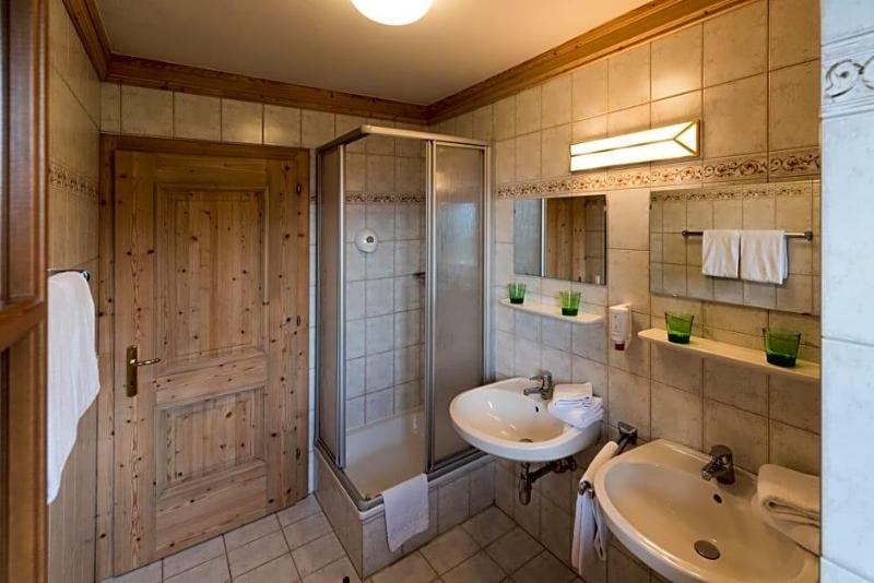 Hotel Berggasthof Winterbauer image