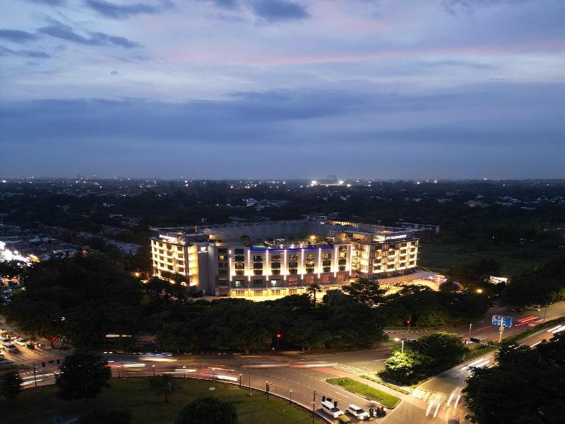 JW Marriott Hotel Chandigarh image