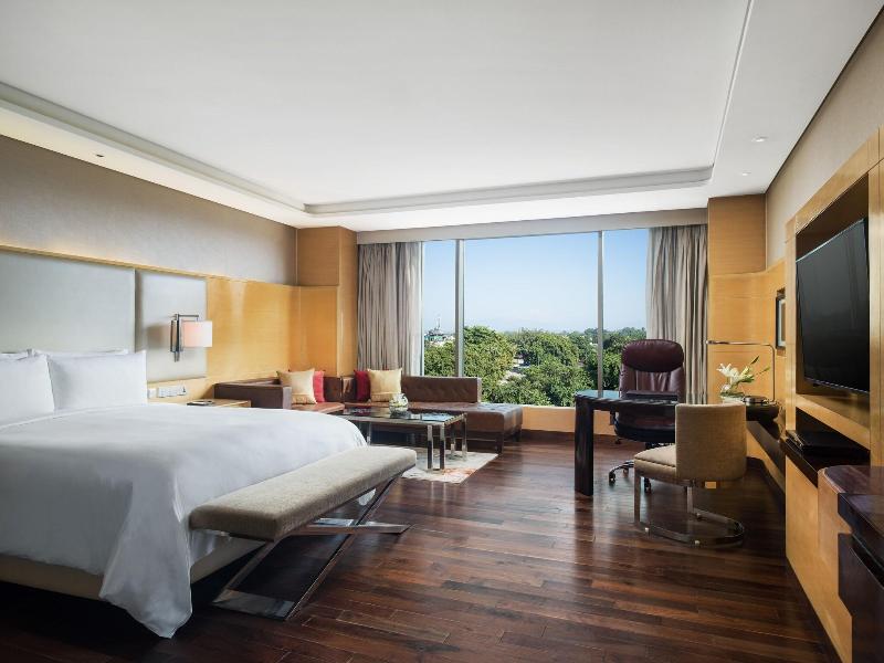 JW Marriott Hotel Chandigarh image
