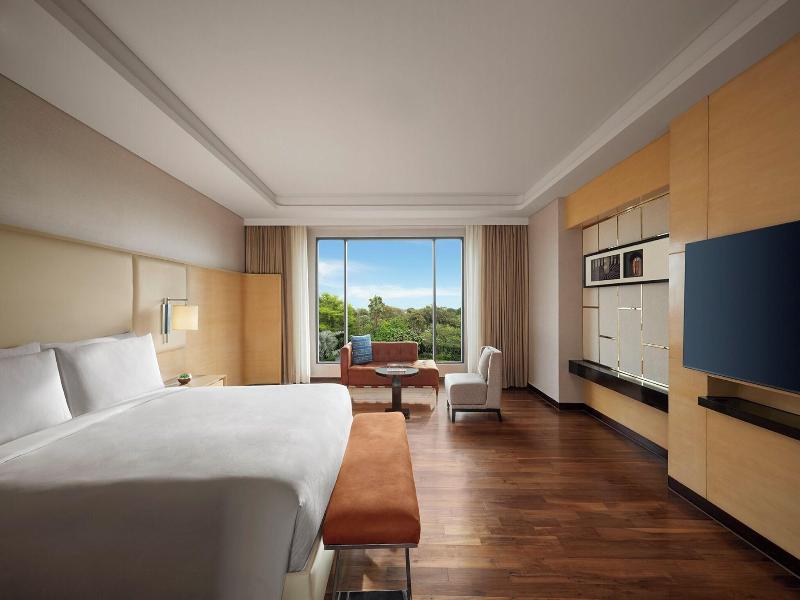 JW Marriott Hotel Chandigarh image