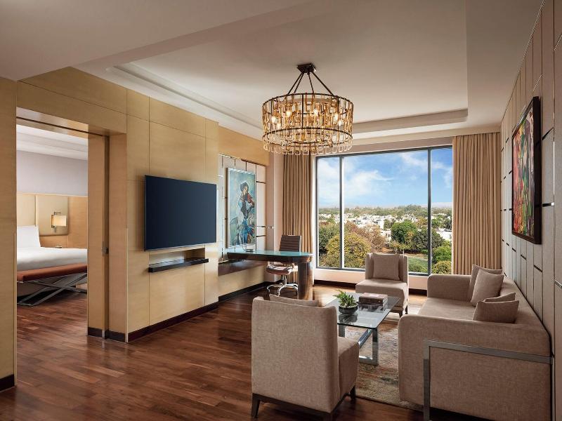 JW Marriott Hotel Chandigarh image