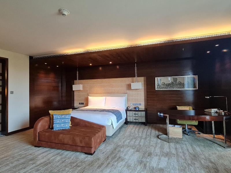 JW Marriott Hotel Chandigarh image