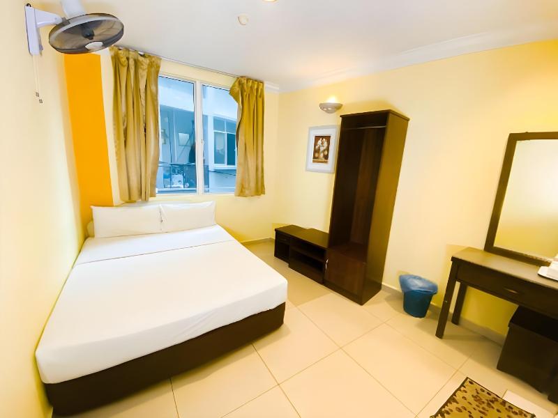 Sun Inns Puchong image