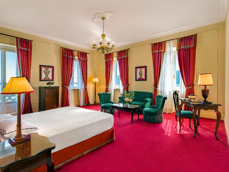 Grand Hotel Majestic image