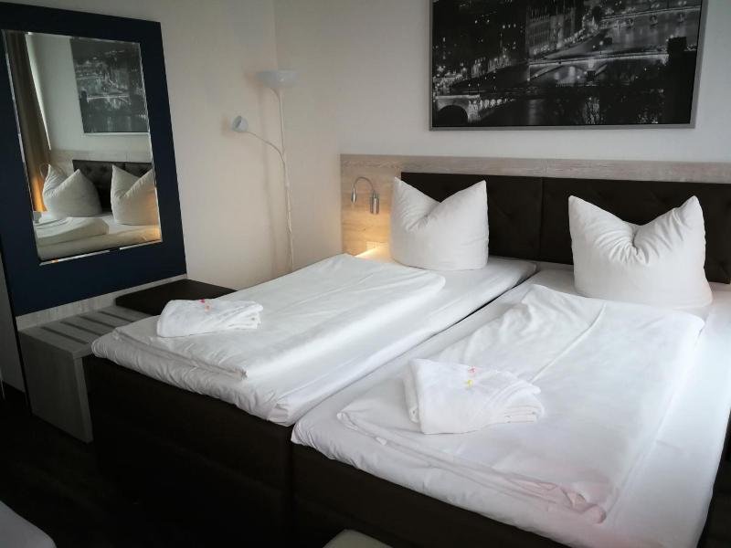 Hotel Near By image