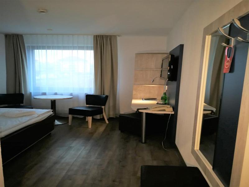 Hotel Near By image