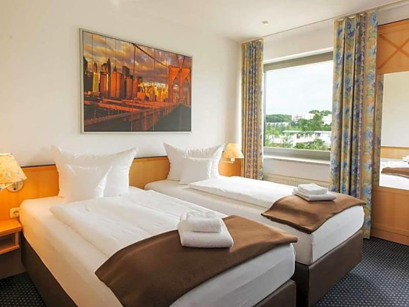 Hotel Near By image