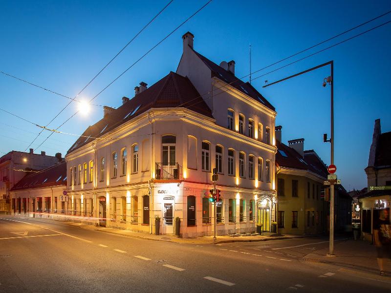CITY HOTELS - RUDNINKAI image