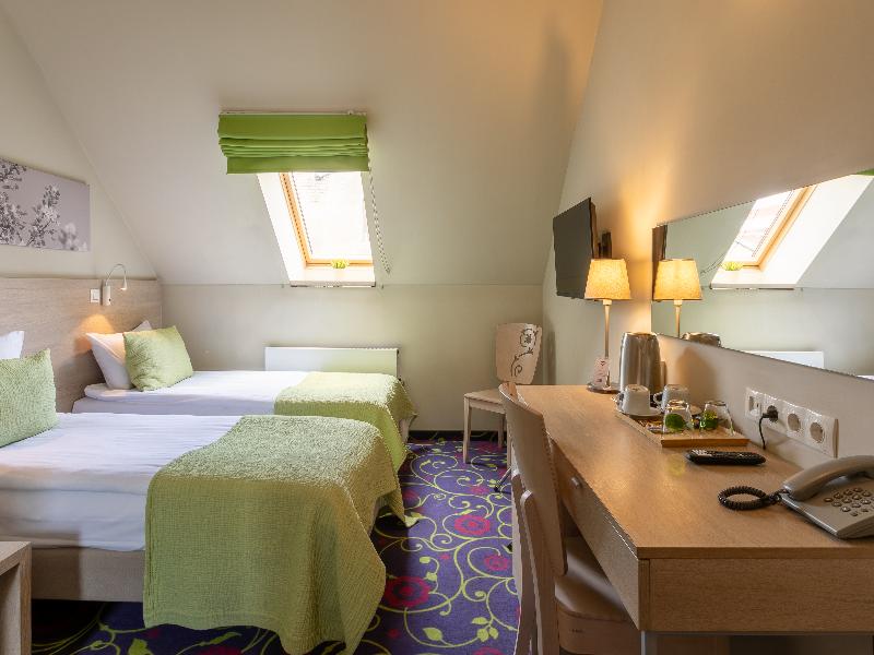 CITY HOTELS - RUDNINKAI image