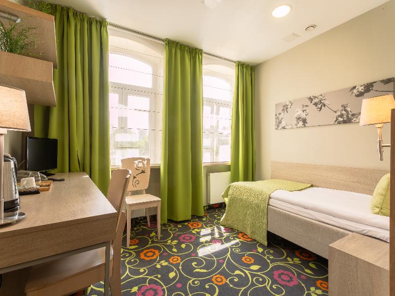 CITY HOTELS - RUDNINKAI image