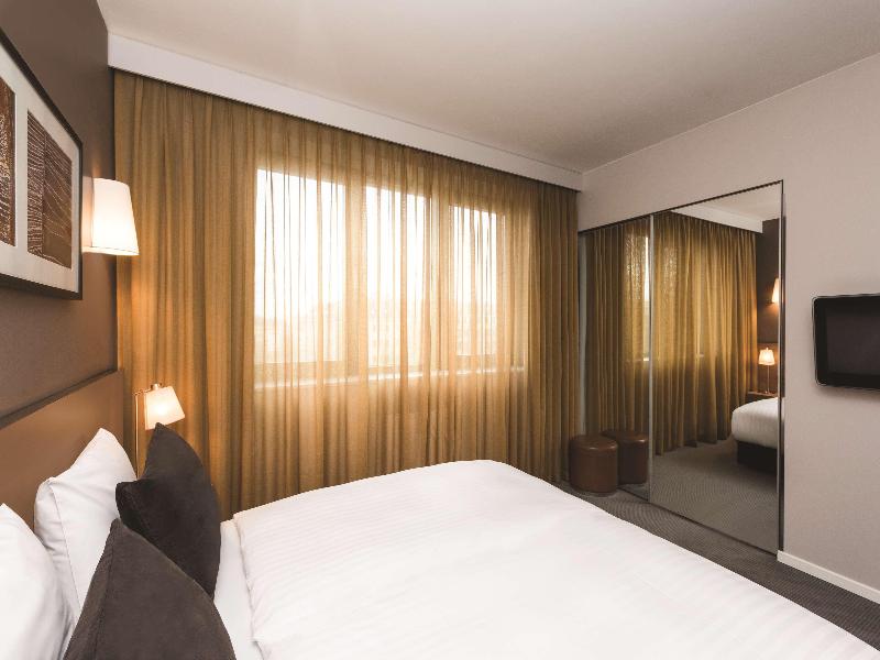 Adina Apartment Hotel Berlin Mitte image