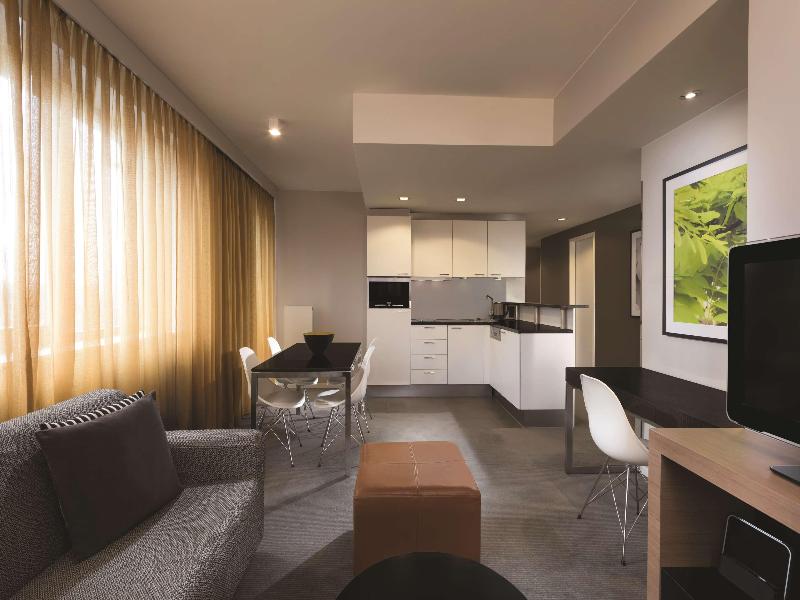 Adina Apartment Hotel Berlin Mitte image