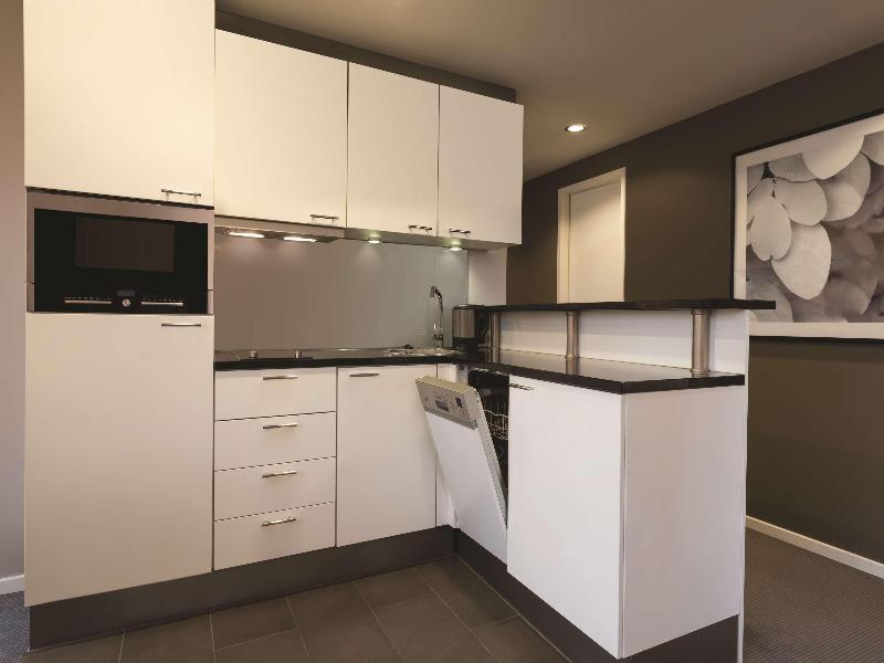 Adina Apartment Hotel Berlin Mitte image