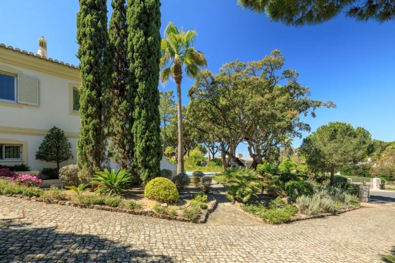 Vale Do Lobo Resort image