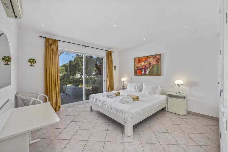 Vale Do Lobo Resort image
