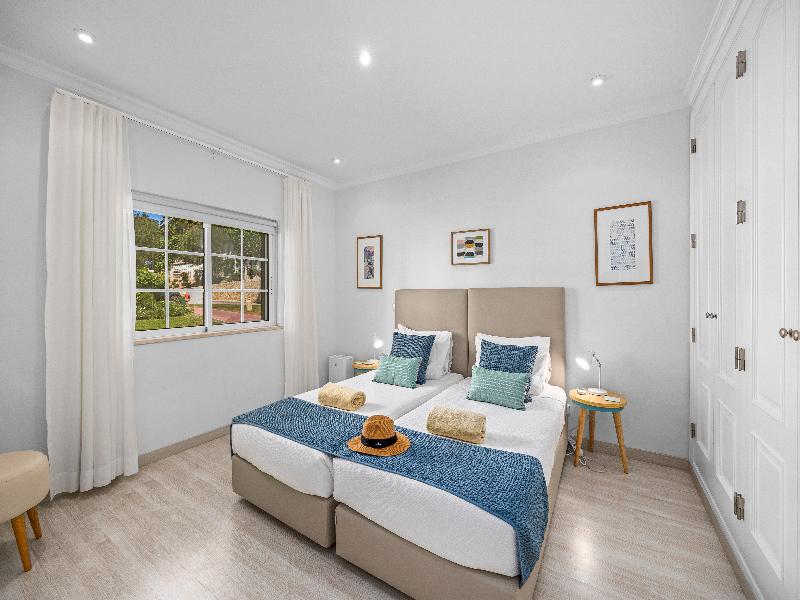 Vale Do Lobo Resort image