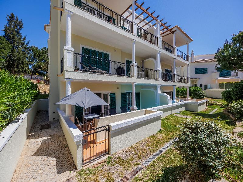 Vale Do Lobo Resort image