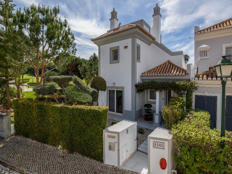 Vale Do Lobo Resort image