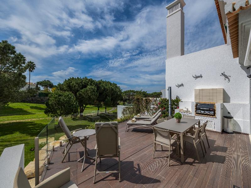 Vale Do Lobo Resort image