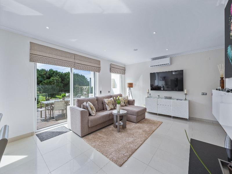 Vale Do Lobo Resort image