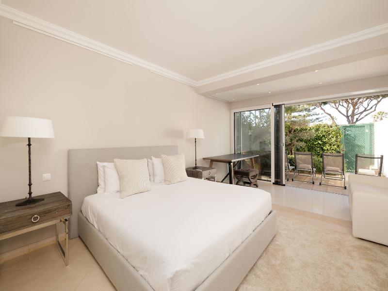 Vale Do Lobo Resort image