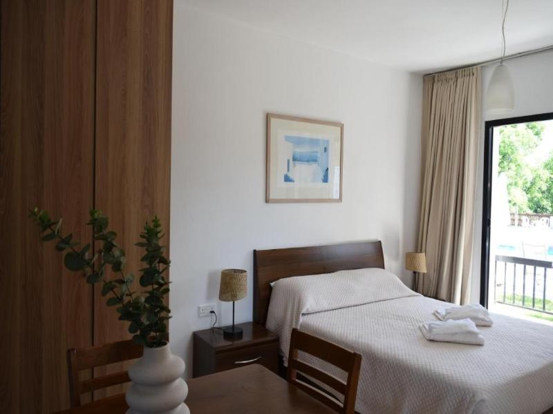 Anna Hotel Apartments image