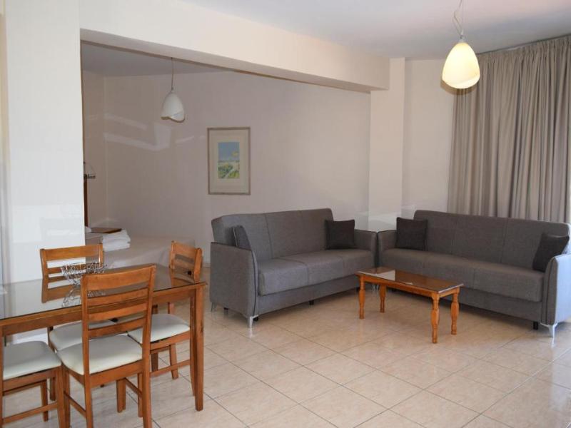 Anna Hotel Apartments image