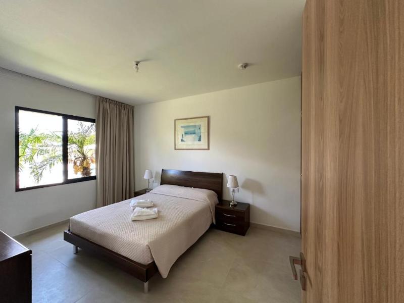 Anna Hotel Apartments image