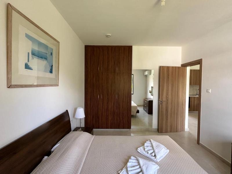 Anna Hotel Apartments image