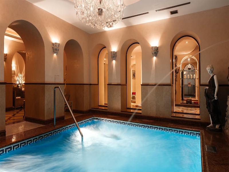 Alchymist Grand Hotel And Spa image