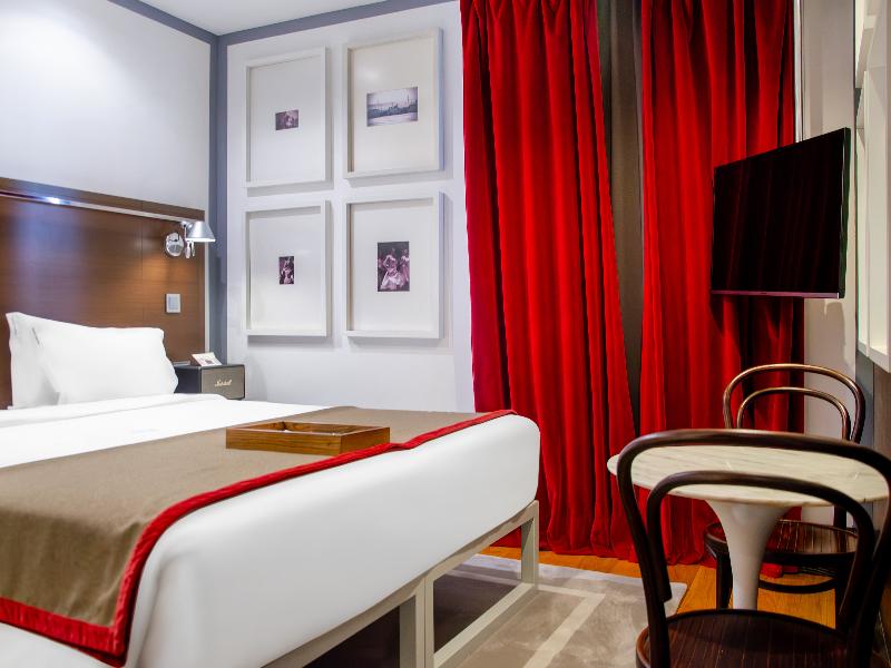 Browns Boutique Hotel image