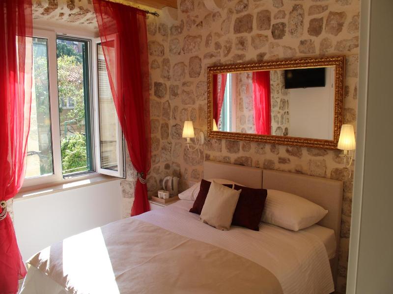 Villa Sigurata image