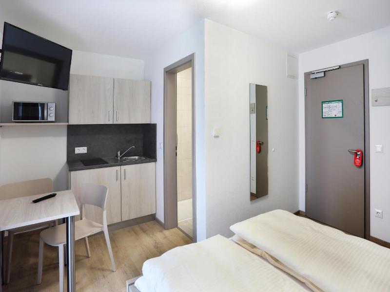 Adina Apartment Hotel Berlin Checkpoint Charlie image