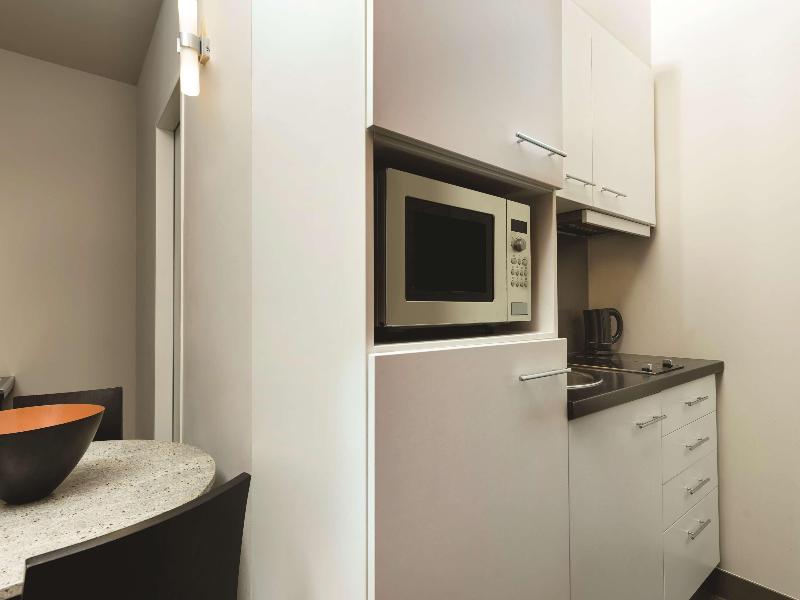 Adina Apartment Hotel Berlin Checkpoint Charlie image