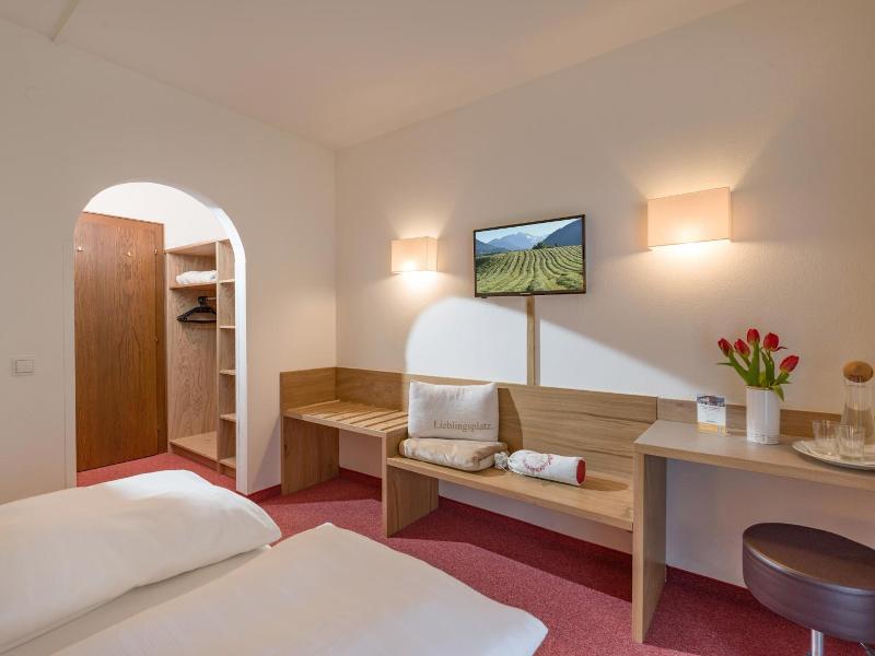 Hotel Gansleit image