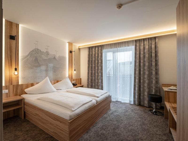 Hotel Gansleit image