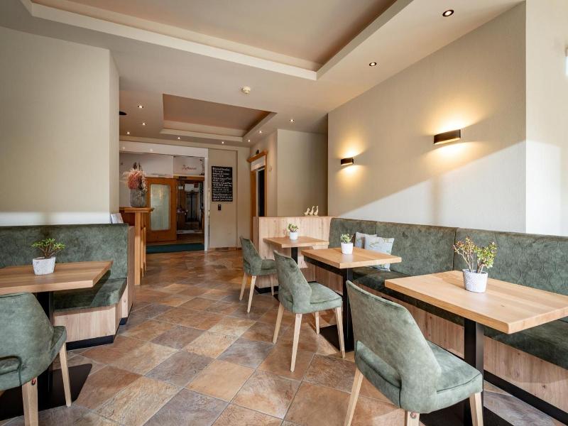 Hotel Gansleit image