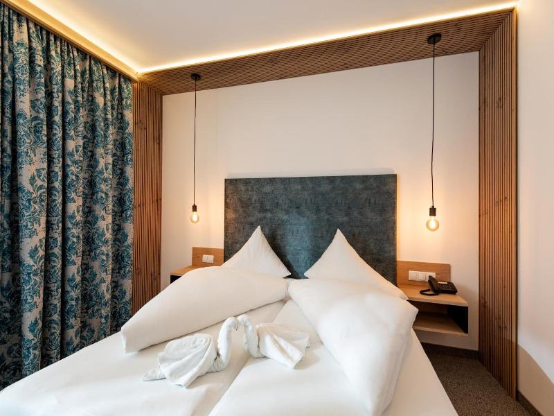 Hotel Gansleit image