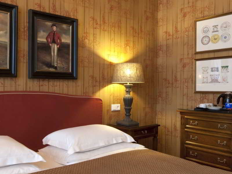 Hotel City House image