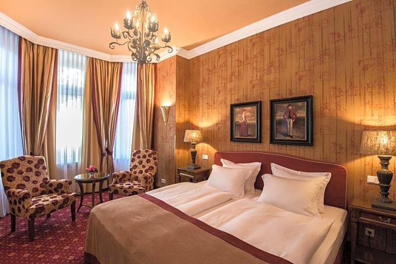 Hotel City House image