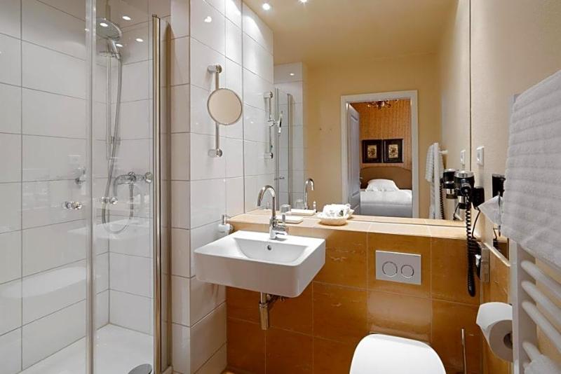 Hotel City House image