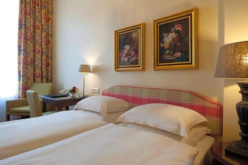 Hotel City House image