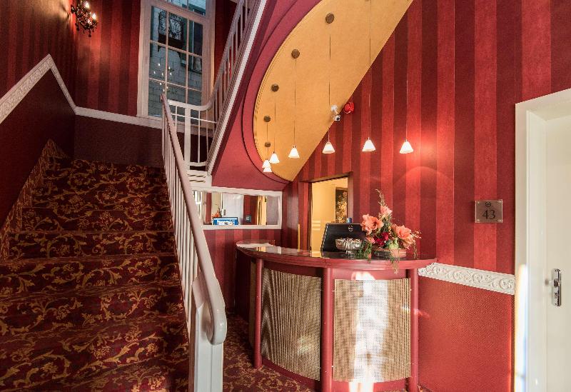 Hotel City House image